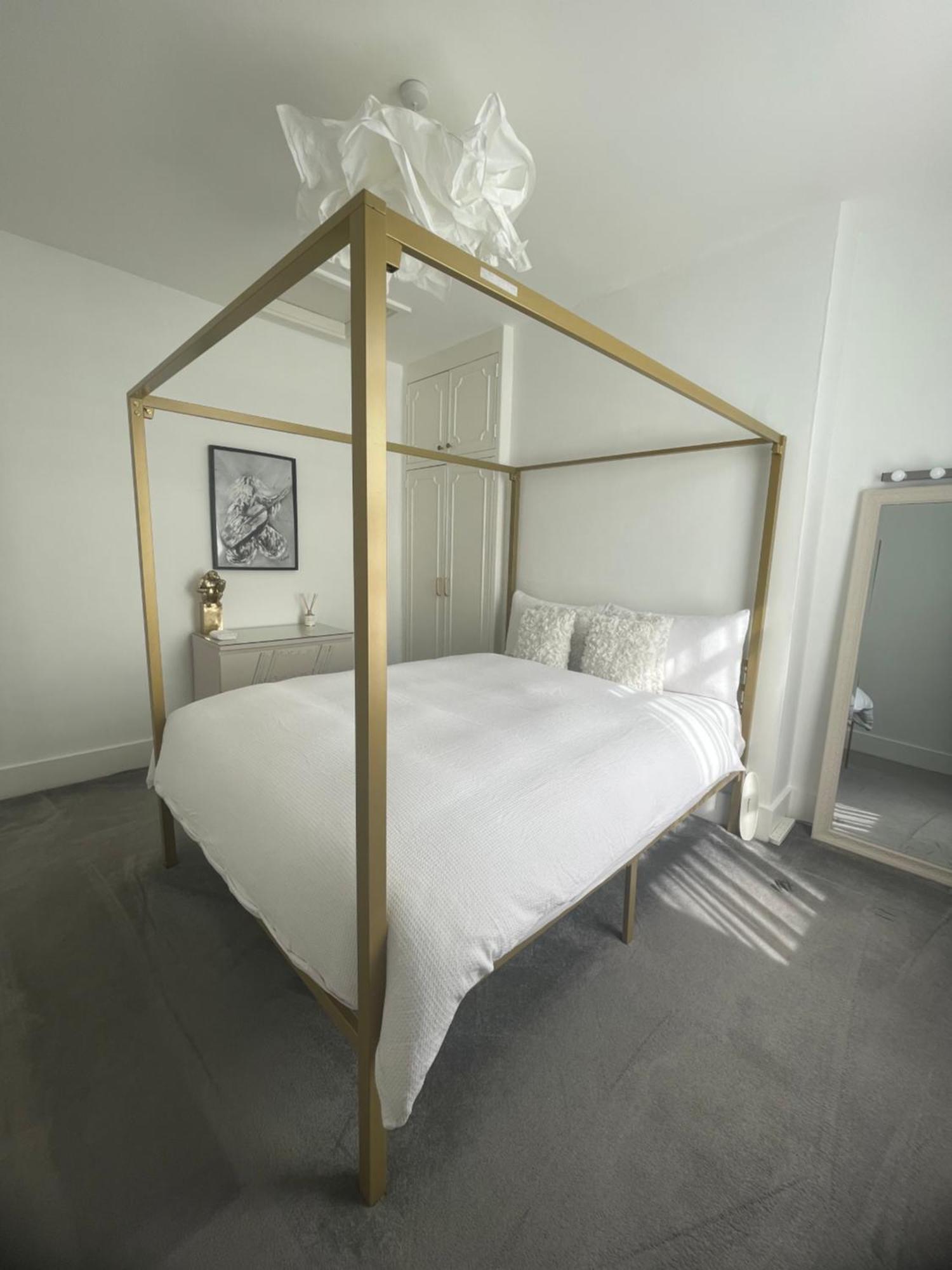 Queen Bedroom In Maida Vale Londres Exterior foto